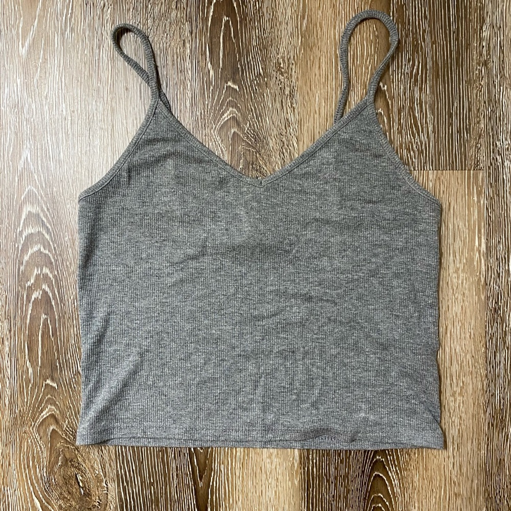 Ribbed Gray Crop Tank Top!